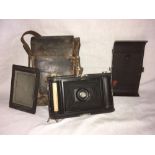 VINTAGE BELLOWS CAMERA IN A/F CASE & A LIGHT METER