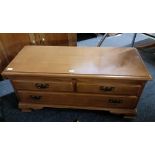 KNECHTEL LANE CEDER CHEST