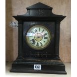 VINTAGE WOOD FRAMED MANTEL CLOCK