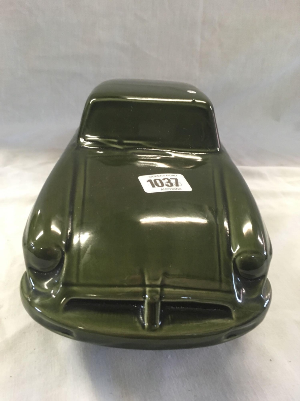 GREEN CHINA MGB ROADSTER DECORATIVE CAR - Image 2 of 2