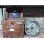 VINTAGE WOOD CASED PIGEON RACE CLOCK,