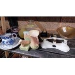 SHELF WITH CAITHNESS PAPERWEIGHT & BOWL, TIFFANY & CO MOON RIVER PLATE, SILVAC JUG & BOOKEND,