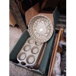 3 CARTONS WITH 9" DIAMETER CAKE MOULDS & SHORT CAKE BASKETS BY NORDIC WARE