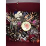 TUB OF MISC COSTUME JEWELLERY INCL;