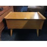 MID CENTURY SEWING BOX & CONTENTS