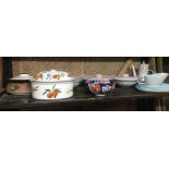 SHELF WITH QTY OF POOLE TABLEWARE,