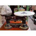 VINTAGE DAY & MILLWARD LTD WEIGHT SCALE