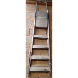 4 STEP ALUMINIUM 5 TREAD STEP LADDER WITH GRAB RAILS BY ABRU