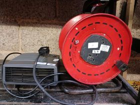 ELECTRIC FAN HEATER & A 30M MTR EXTENSION CORD