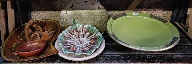 SHELF WITH MISC WOOD DISHES & CARVINGS & VARIOUS DISHES