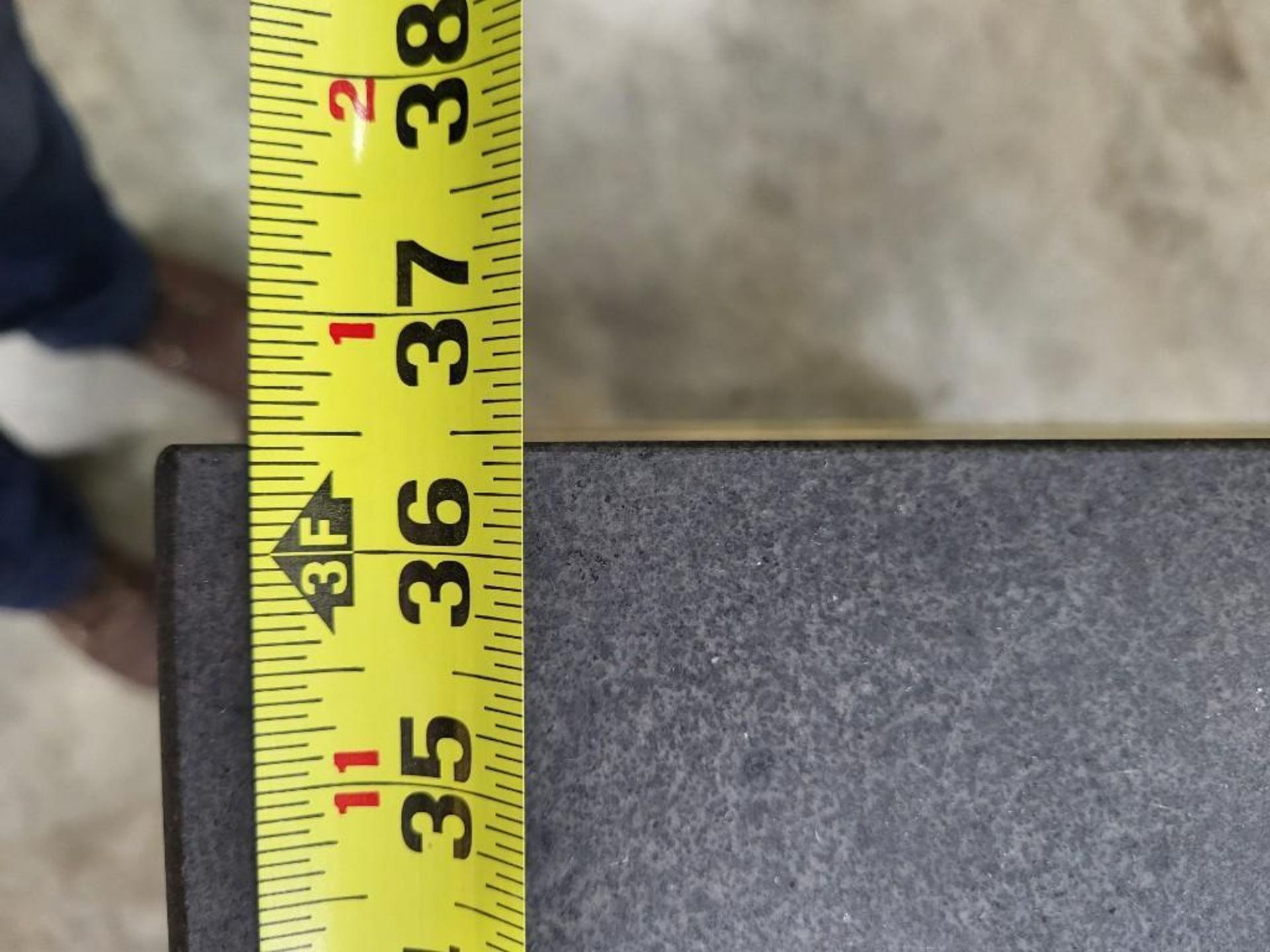 INSPECTION - BLACK GRANITE SURFACE PLATE WITH STAND - Image 5 of 8