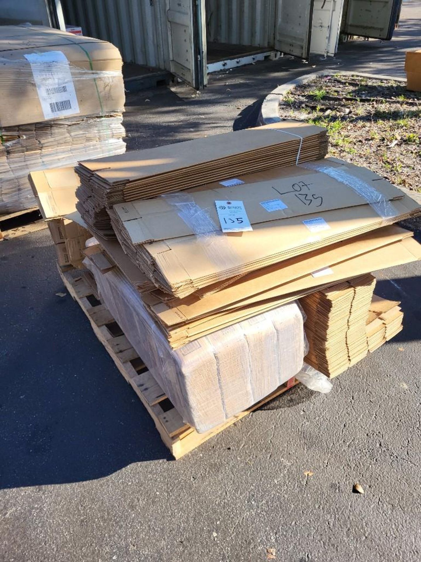 SHIPPING SUPPLIES - ASSORTED CARDBOARD BOXES