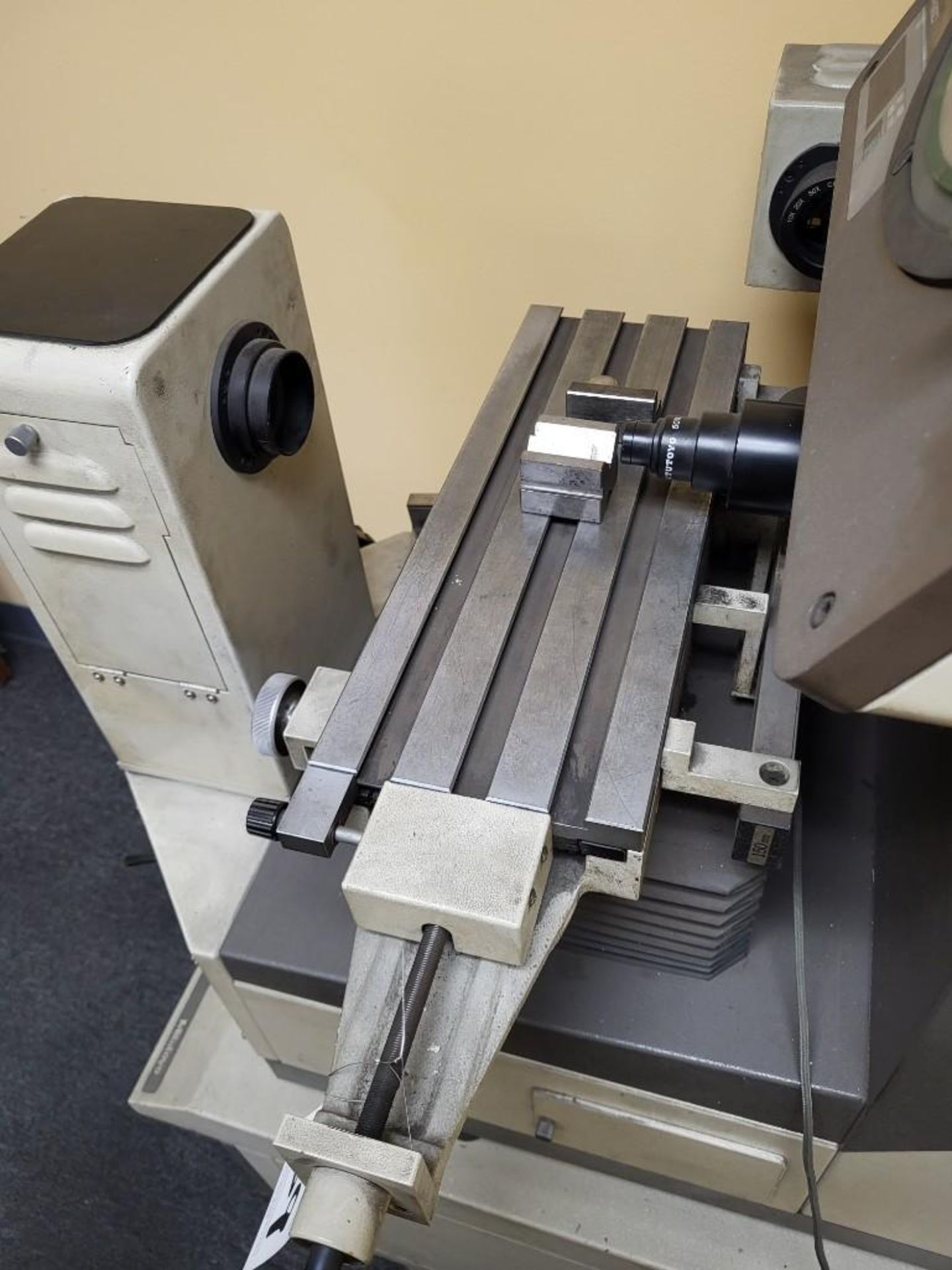 MITUTOYO PH-350 OPTICAL COMPARATOR / PROFILE PROJECTOR; FLOOR MODEL - Image 8 of 9