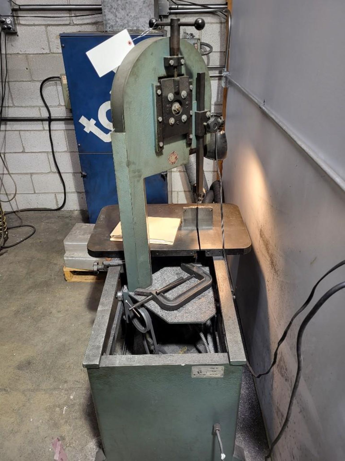 ROLL IN SAW MODEL EF1459 VERTICAL BANDSAW, 1999 - Image 4 of 8
