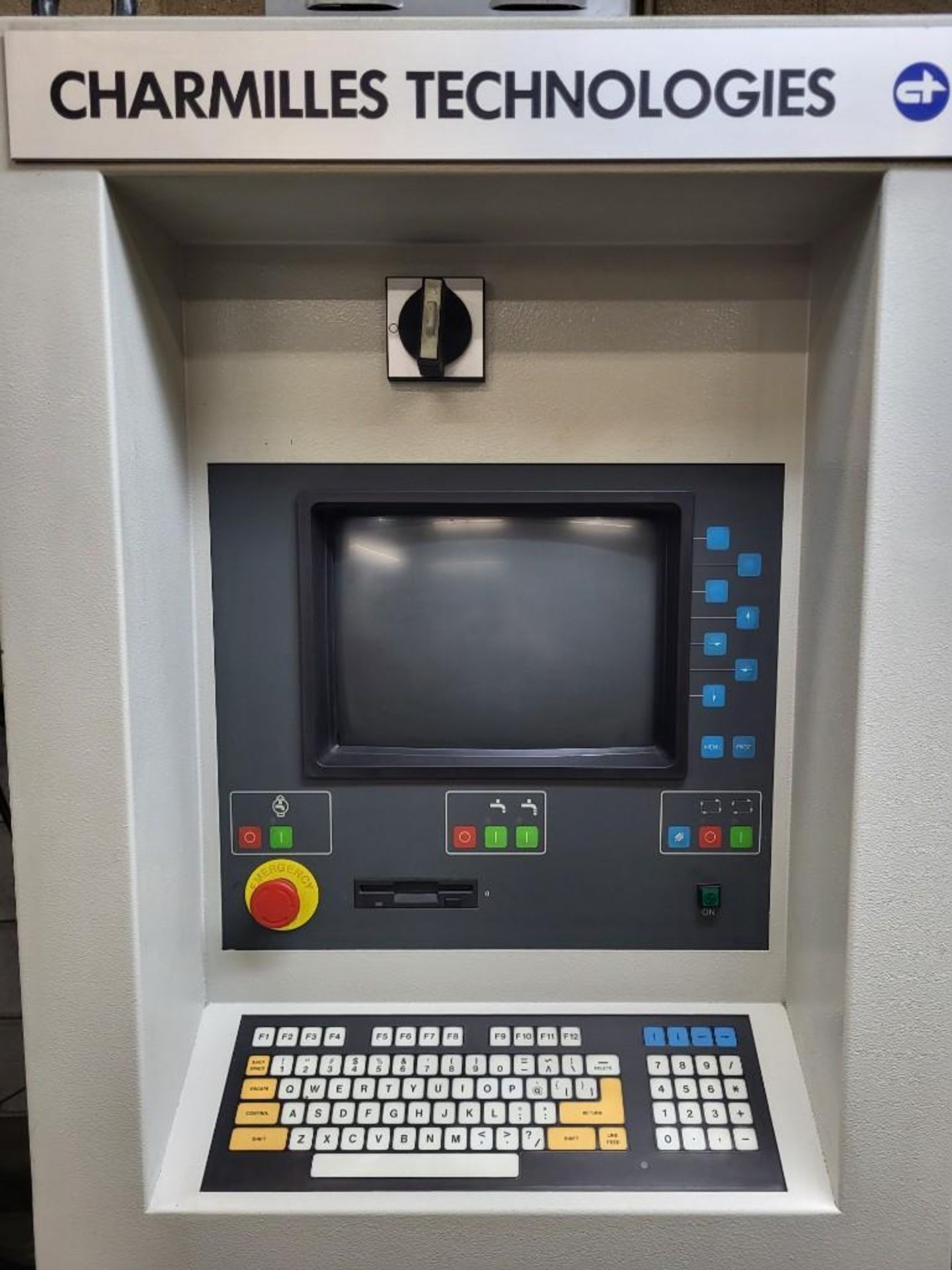 CHARMILLES ROBOFORM 20 CNC SINKER EDM, 1991 - Image 3 of 12