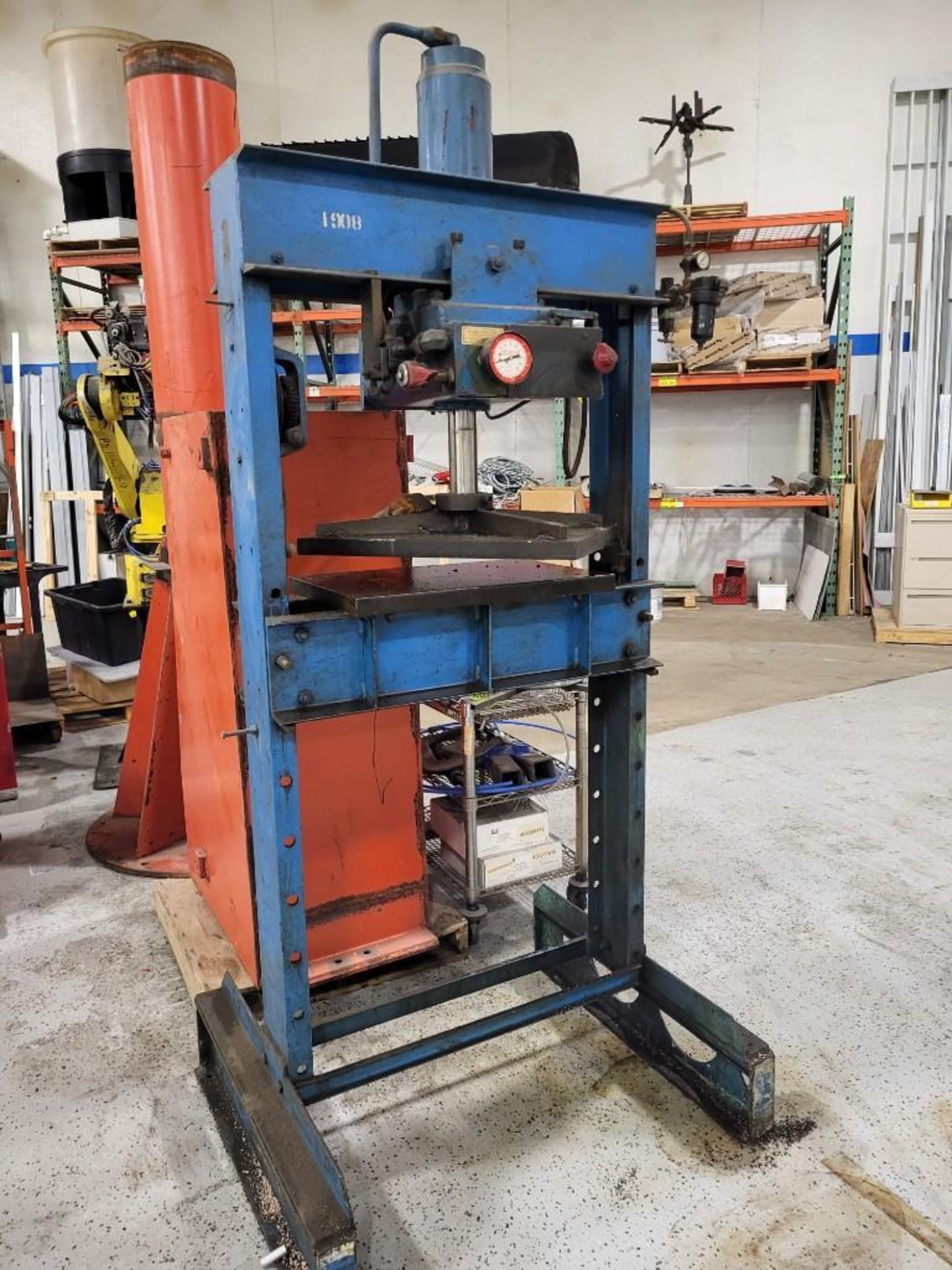 DAKE H FRAME HYDRAULIC PRESS