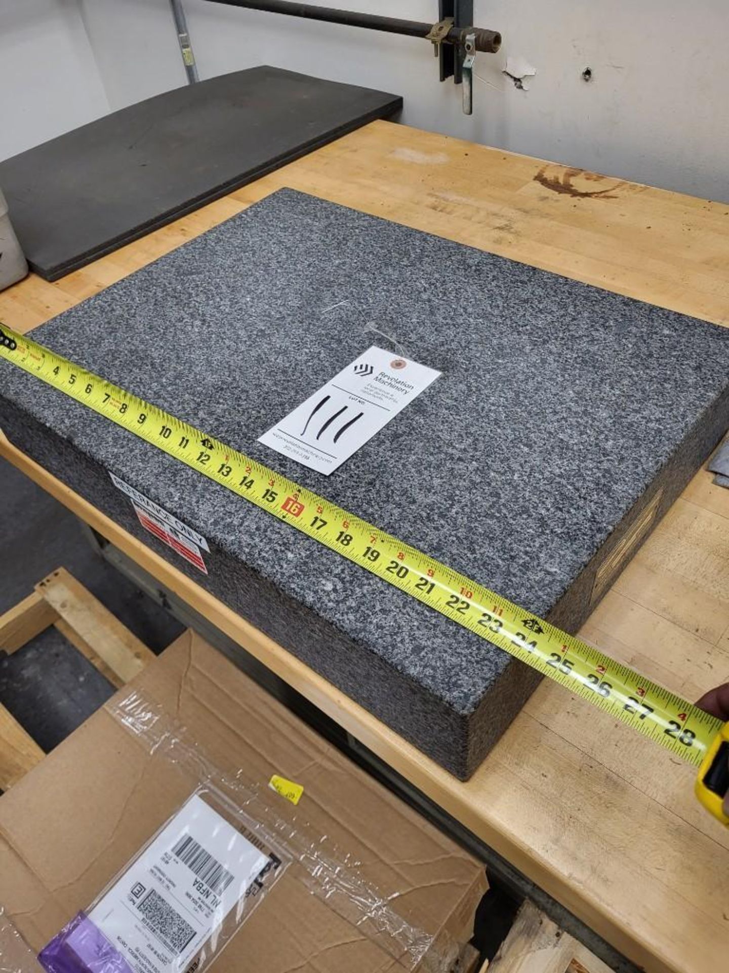 CHALLENGE GRANITE INSPECTION PLATE 24" X 18" X 4" - Image 2 of 5