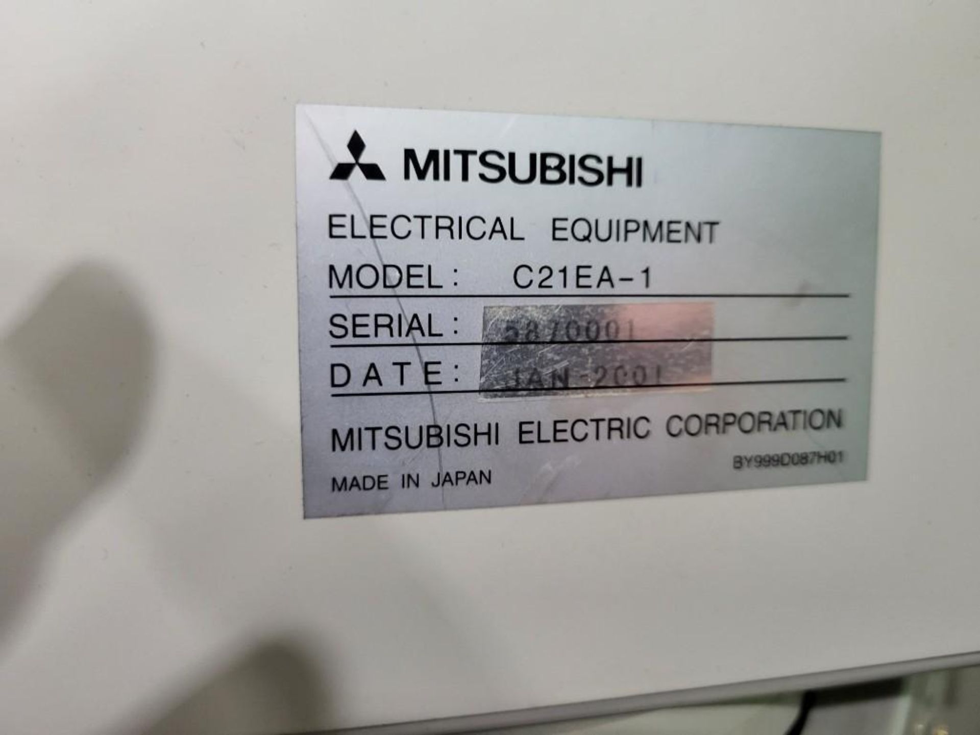 2000 MITSUBISHI EA12E SINKER EDM, C21EA-1 CONTROL, 28" X 20" WORK TABLE, WORK LIGHT - Image 3 of 12