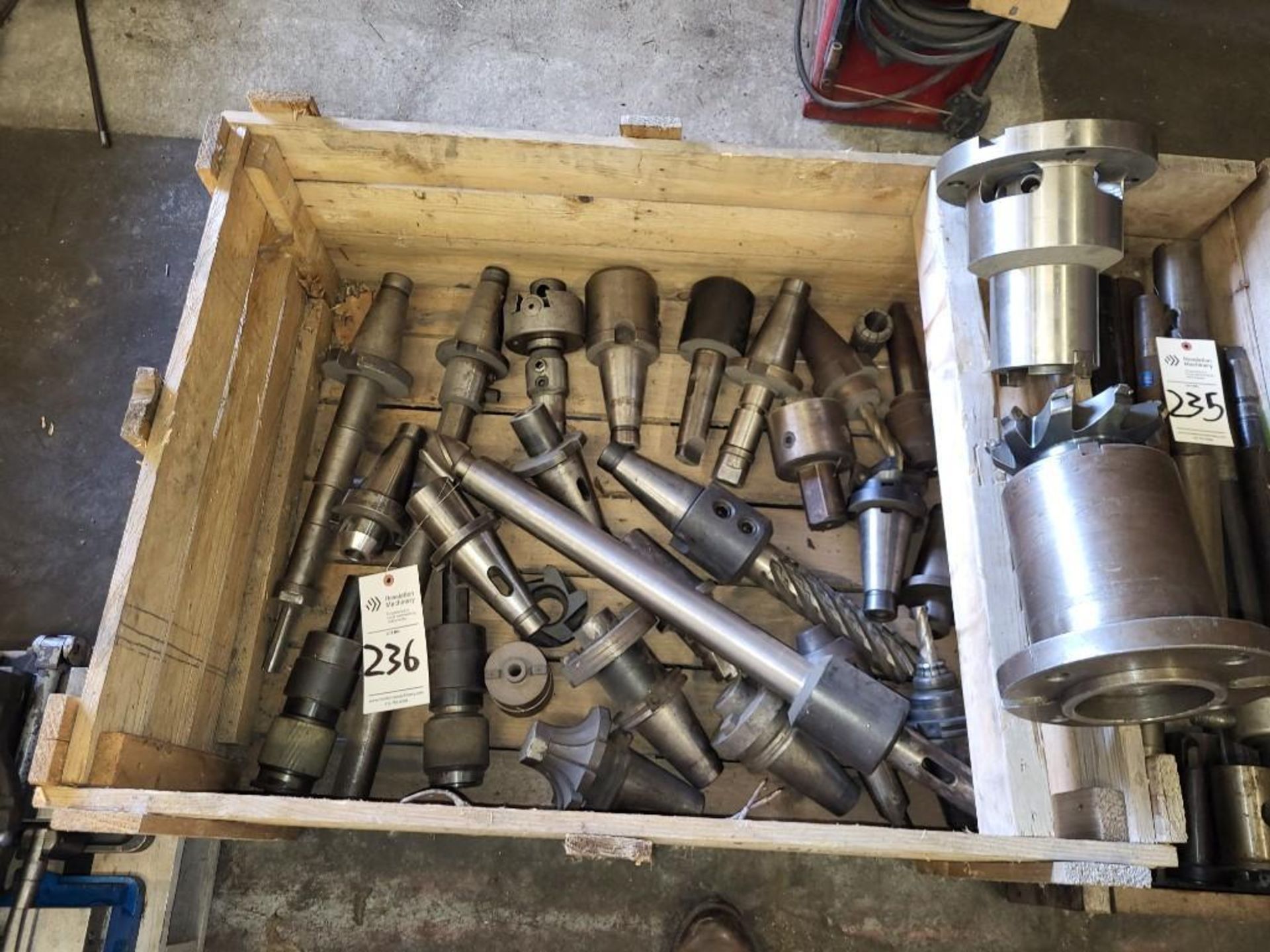 MISCELLANEOUS TOOLING; APPROX. 20 PIECES, FACING MILLS