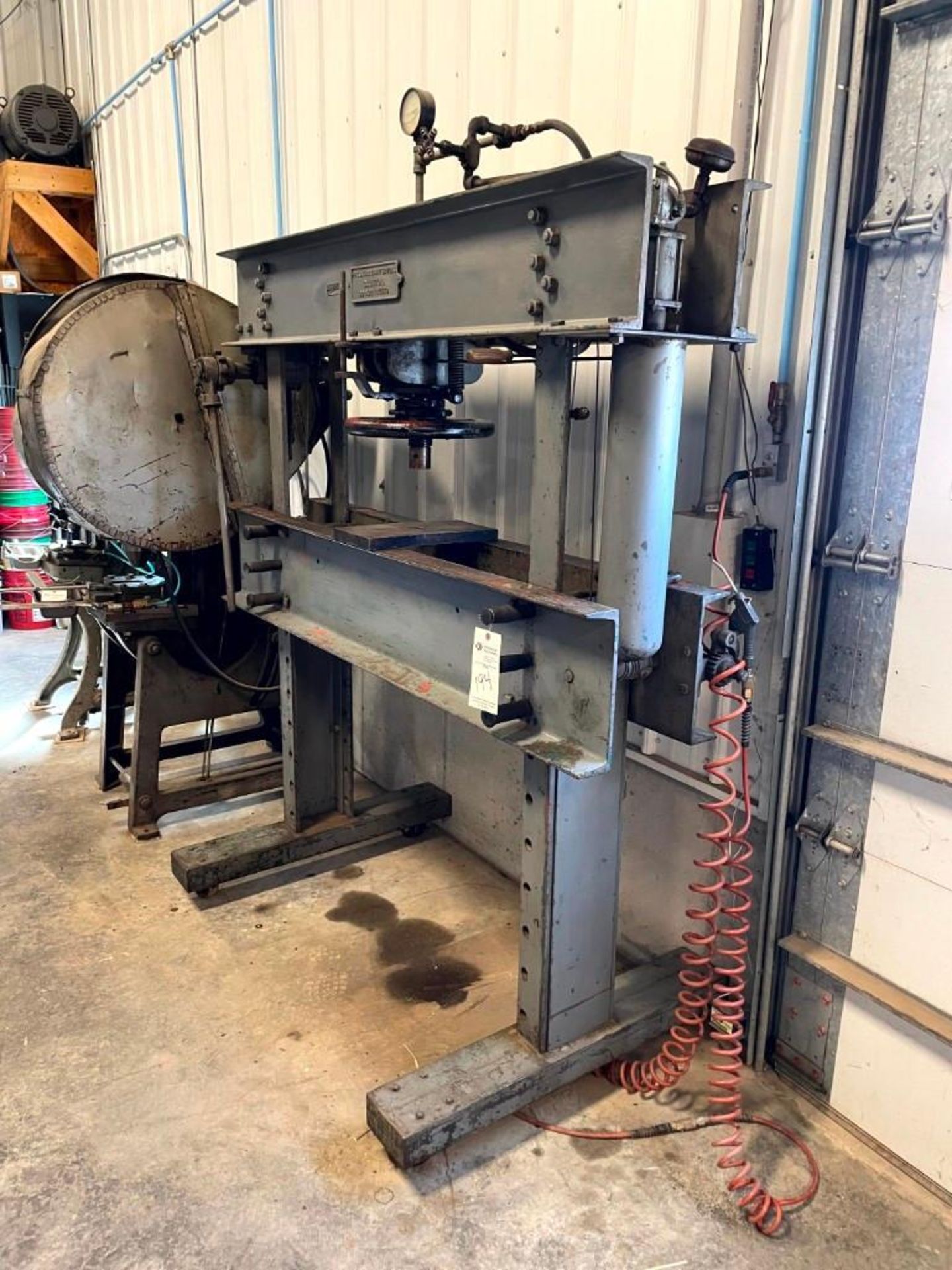 MANLEY HYDRAULIC PRESS - Image 2 of 15