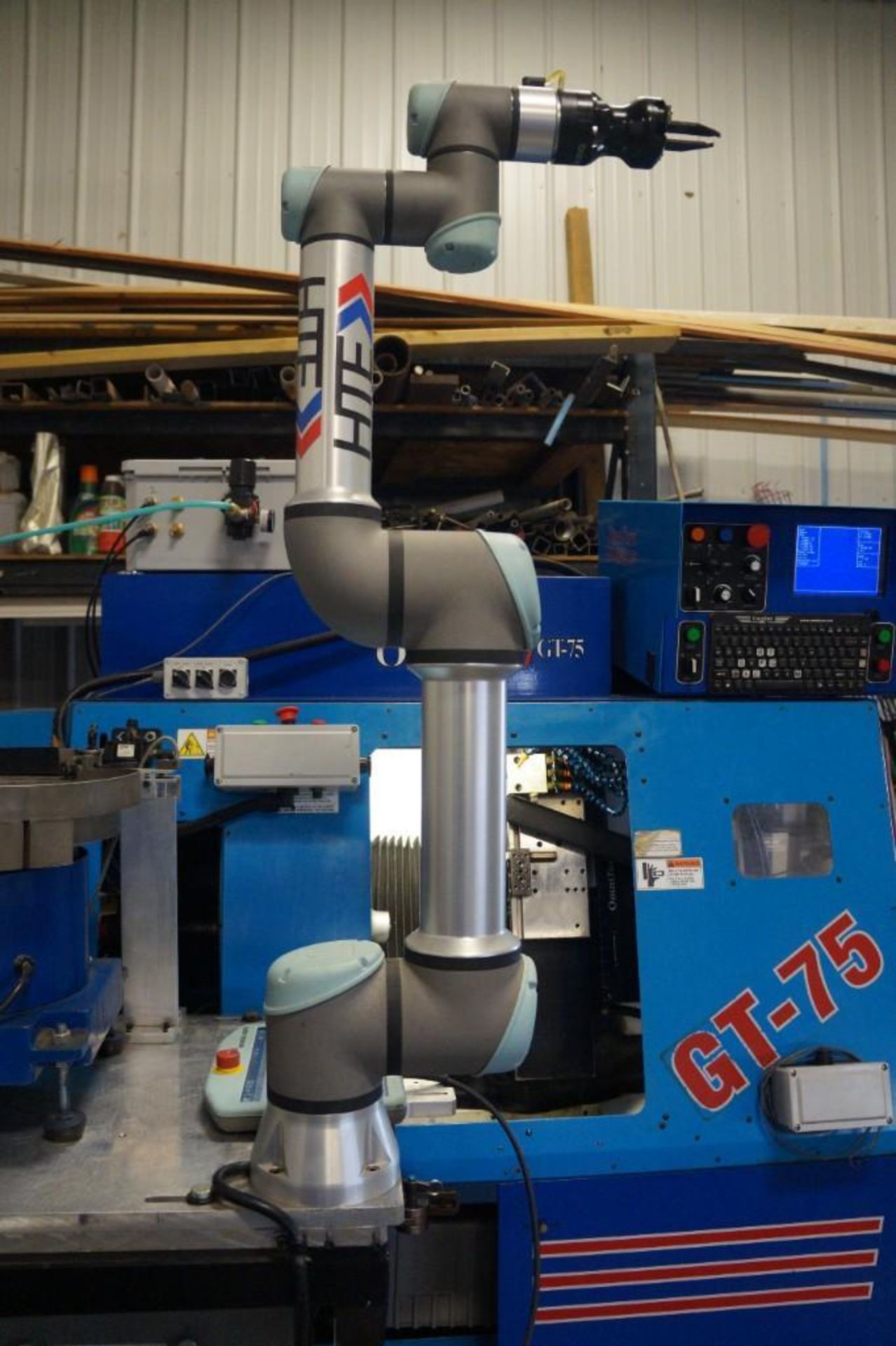 AUTOMATED OMNITURN GT-75 GANG-TOOL CNC TURNING CENTER, 2016 CNC LATHE WITH 2018 UNIVERSAL ROBOT UR5E - Image 12 of 47