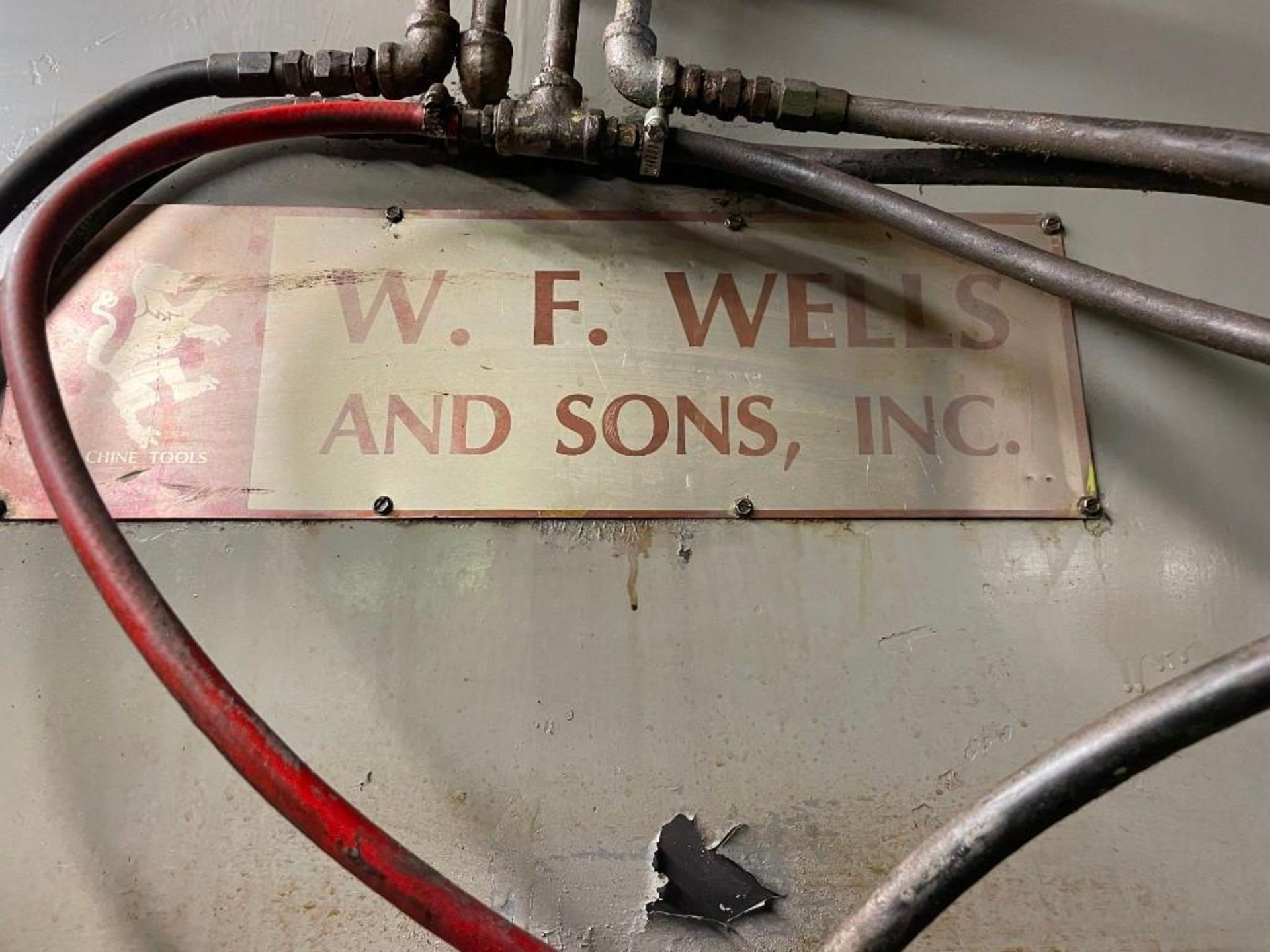 W.F. WELLS & SONS HORIZONTAL BAND SAW - Image 8 of 12