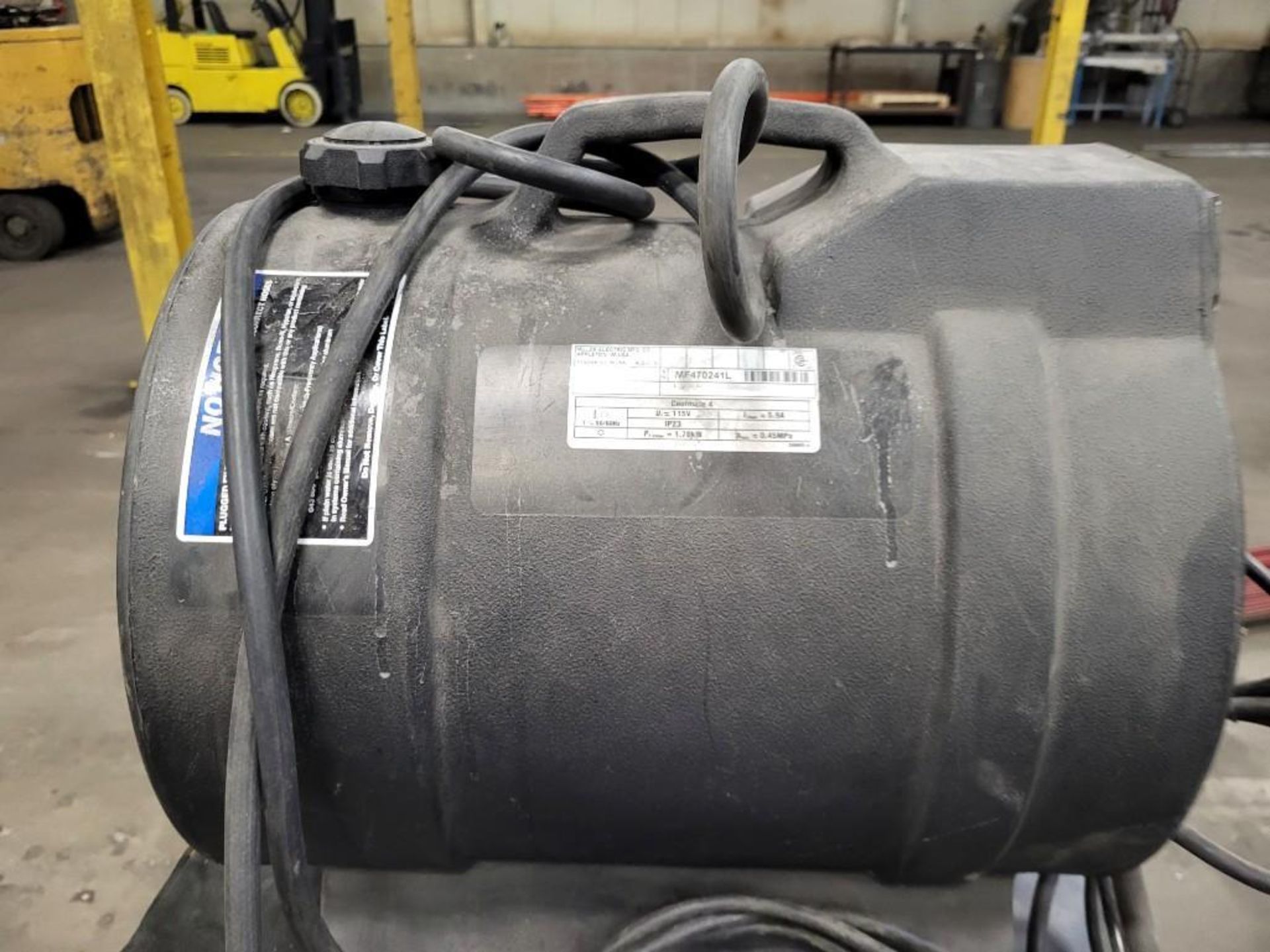 LINCOLN ELECTRIC SQUARE WAVE TIG 300 WELDER WITH MILLER COOLMATE 4 - Image 9 of 10