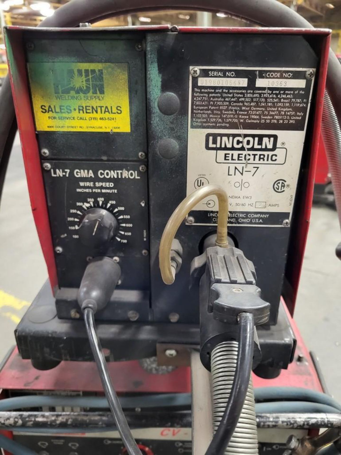 LINCOLN ELECTRIC IDEALARC CV-300 MIG WELDER WITH LN-7 WIRE FEEDER - Image 5 of 8