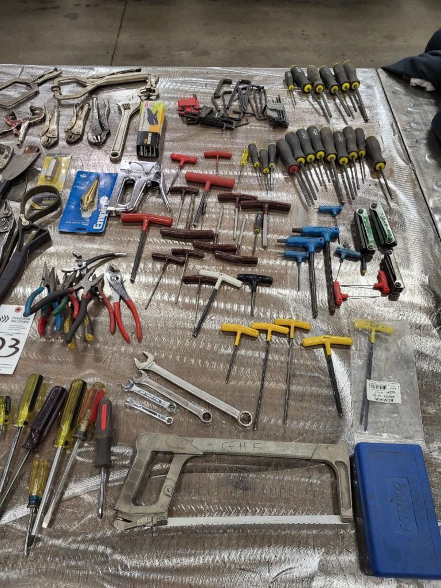 ASSORTED HAND TOOLS - Image 3 of 6