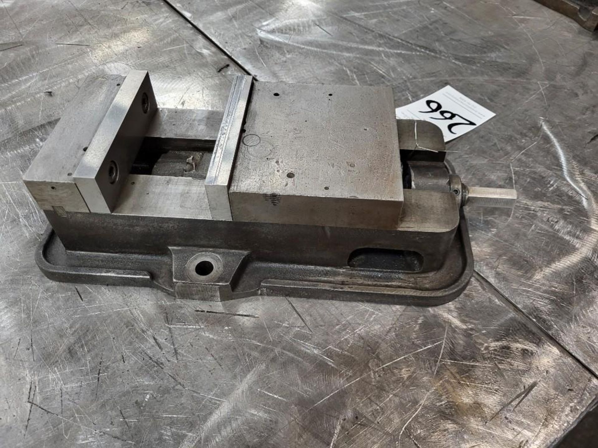 KURT 6" MACHINING VISE - Image 4 of 6