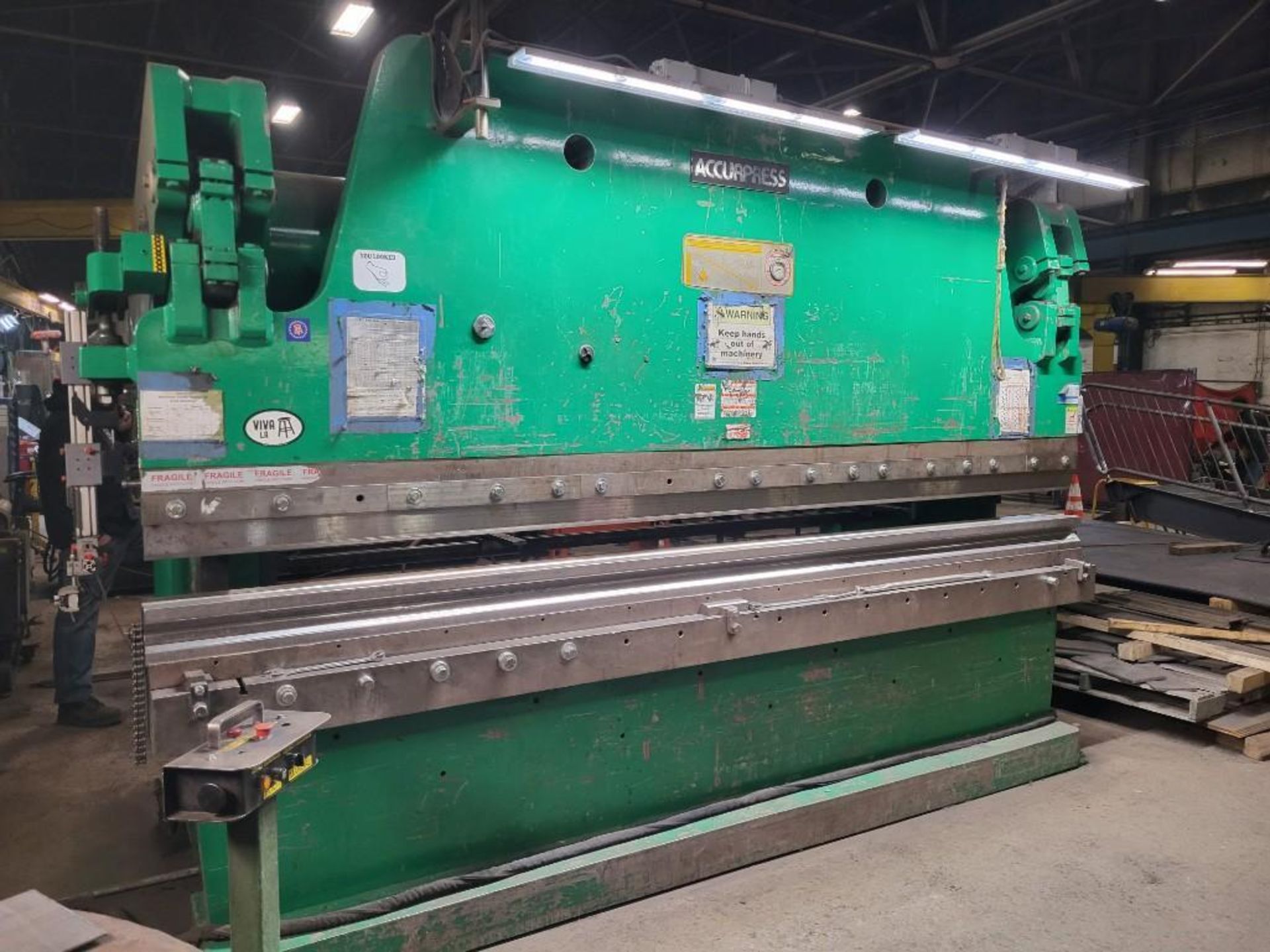 ACCURPRESS 250 TON PRESS BRAKE MODEL 725012 - Image 2 of 19