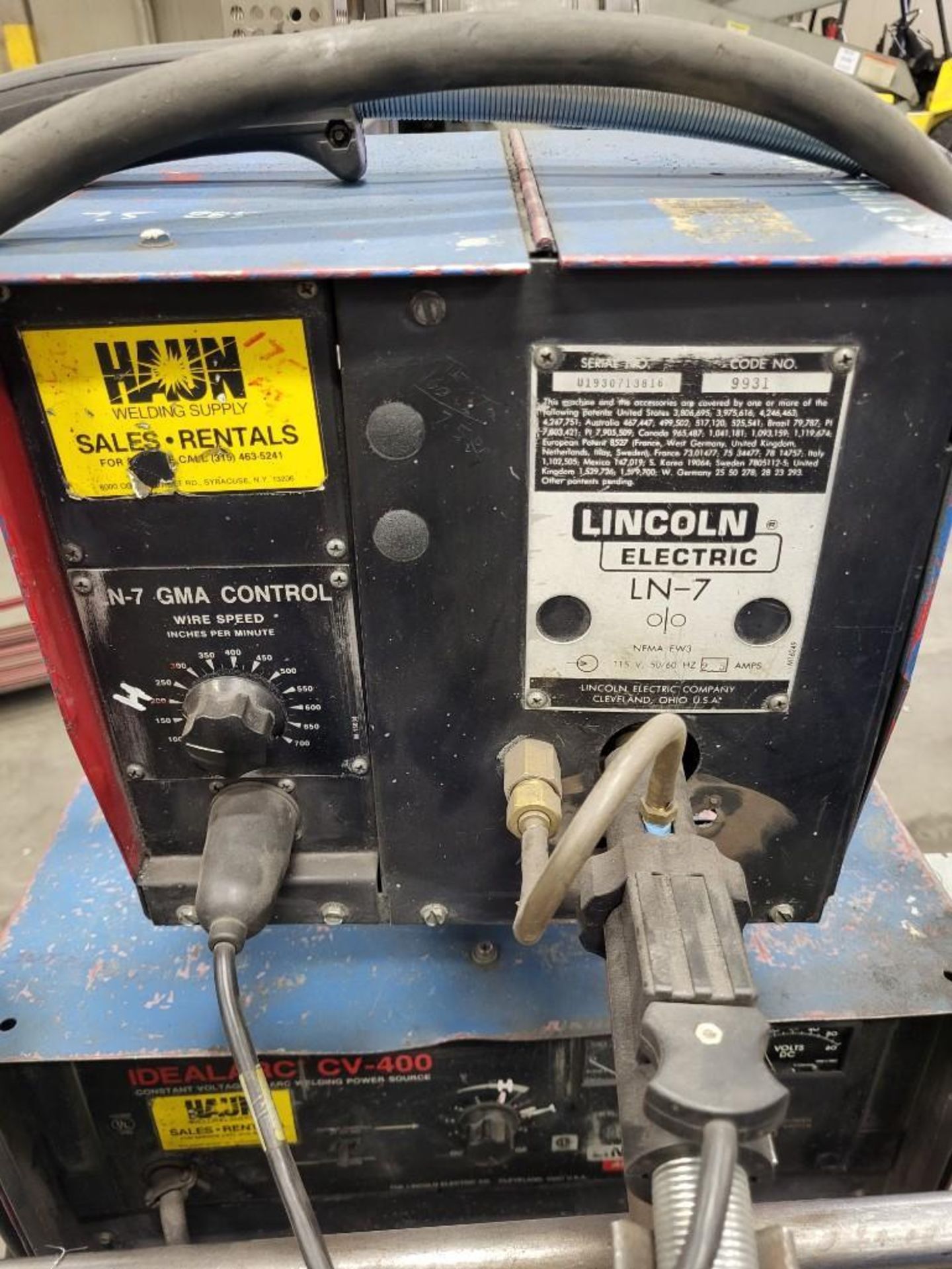 LINCOLN ELECTRIC IDEALARC CV-400 MIG WELDER WITH LN-7 WIRE FEEDER - Image 6 of 11
