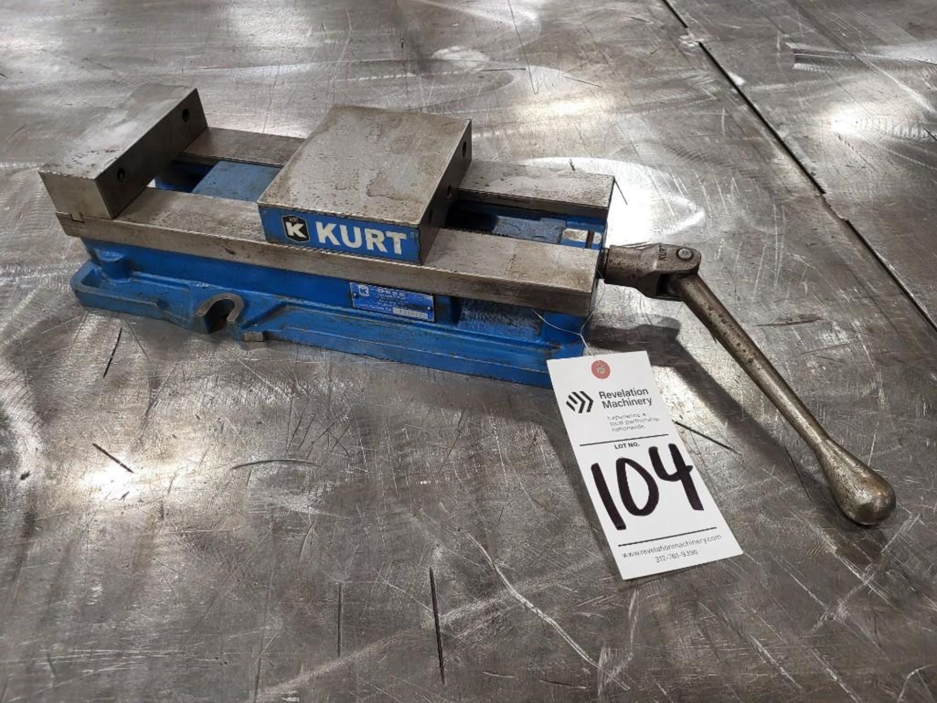 KURT 6" D688 MACHINING VISE