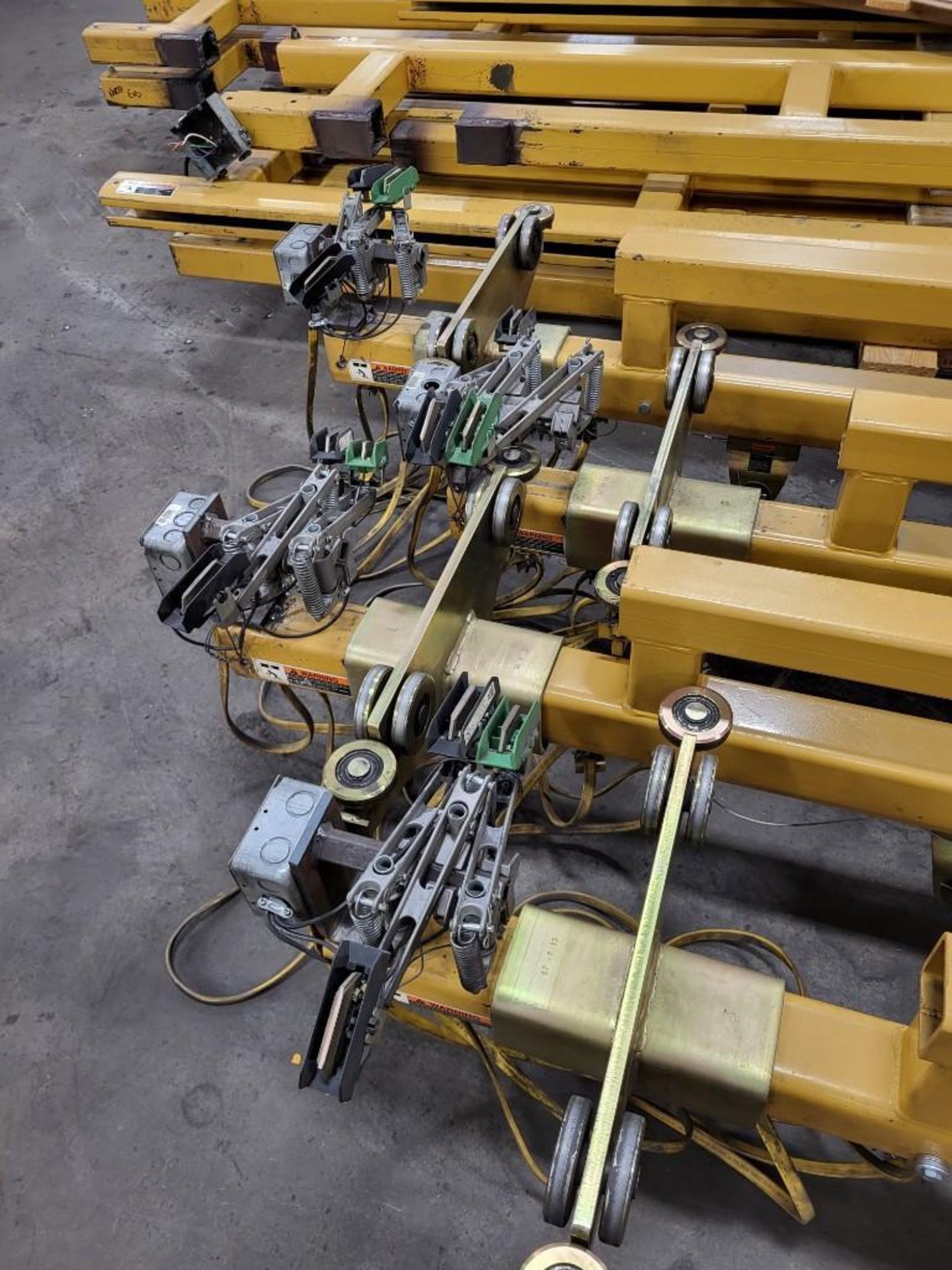 SPANCO OVERHEAD BRIDGE CRANE SYSTEM ; 20'W X 80'L, WITH 4 CM CHAIN HOISTS - Image 16 of 17