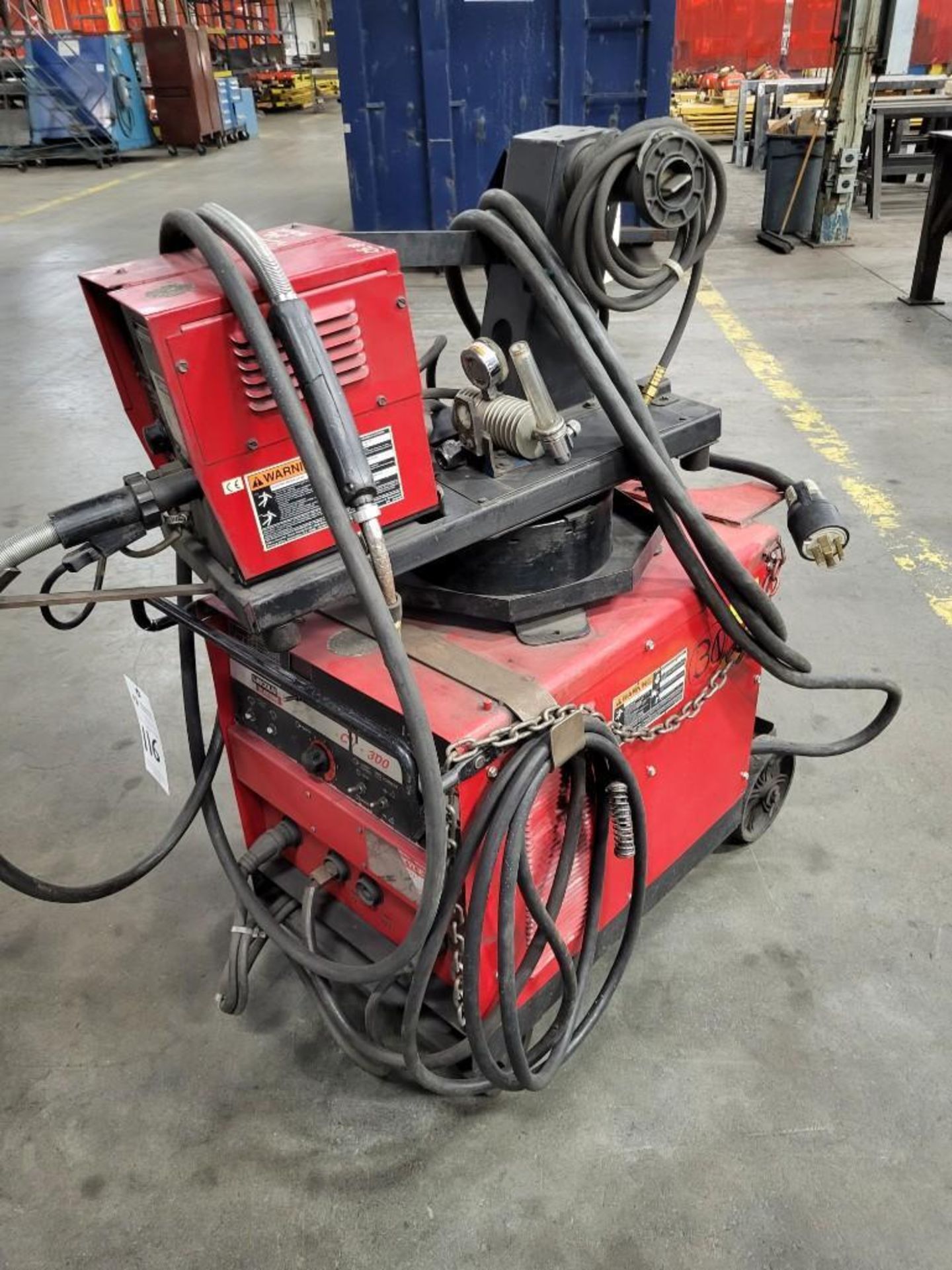 LINCOLN ELECTRIC CV-300 MIG WELDER WITH LN-7 WIRE FEEDER - Image 2 of 9