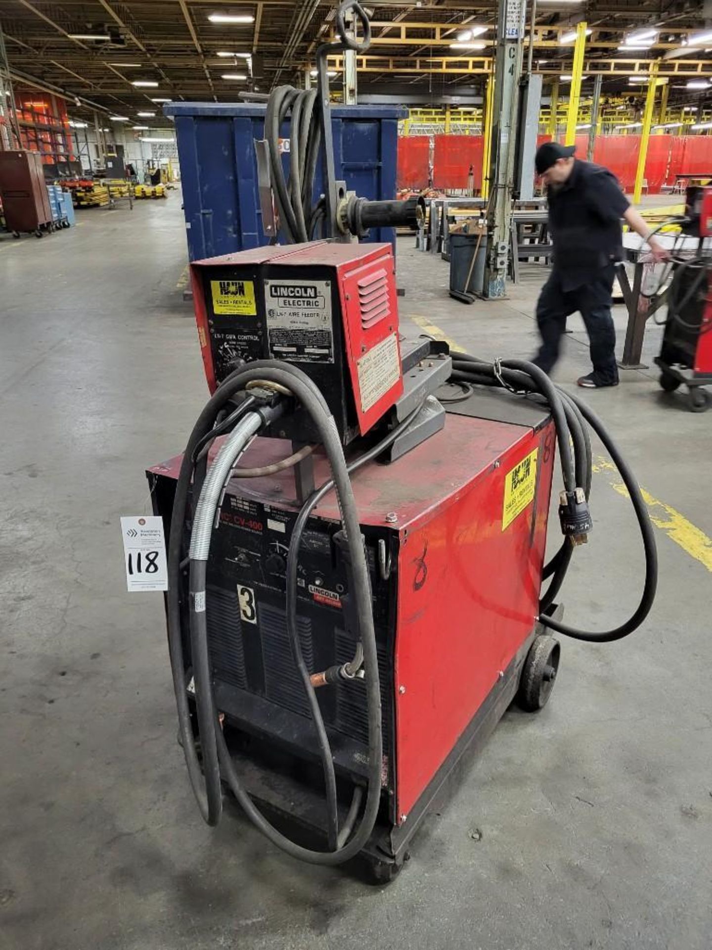 LINCOLN ELECTRIC IDEALARC CV-400 MIG WELDER WITH LN-7 WIRE FEEDER - Image 2 of 11