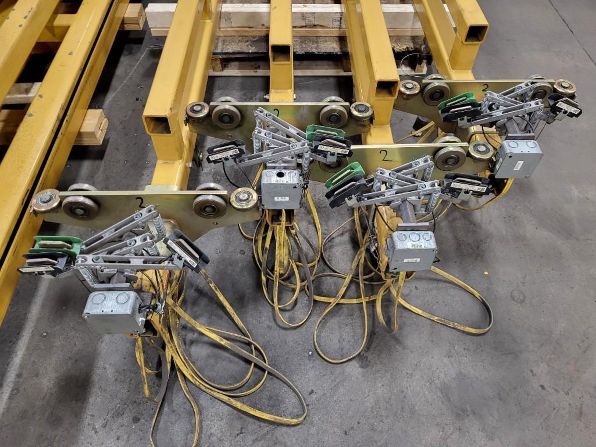 SPANCO OVERHEAD BRIDGE CRANE SYSTEM ; 20'W X 80'L, WITH 4 CM CHAIN HOISTS - Image 15 of 17