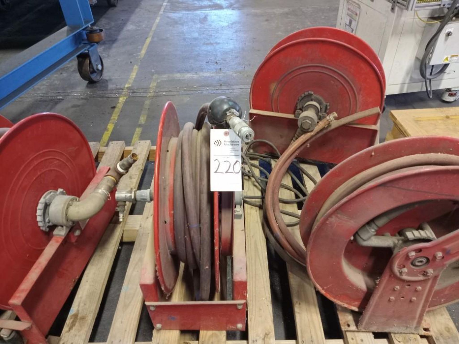 (PALLET) REEL WITH HOSE - QUANTITY: 4 - Image 4 of 4