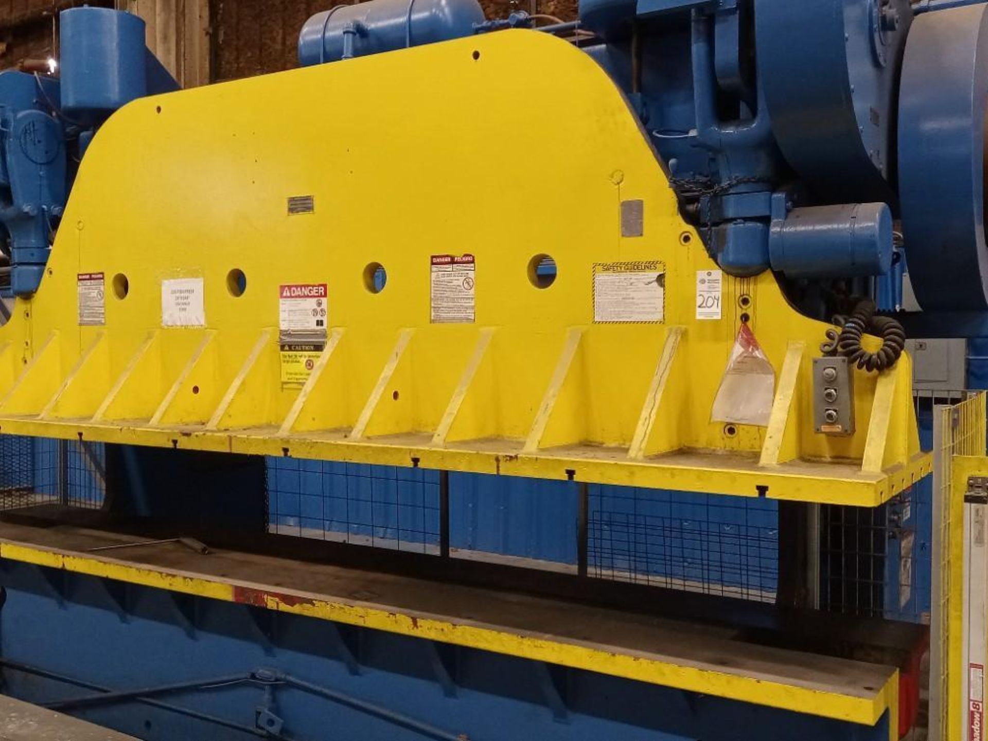 24" X 144" CINCINNATI SERIES 9 PRESS BRAKE; 225 TON - Image 8 of 11