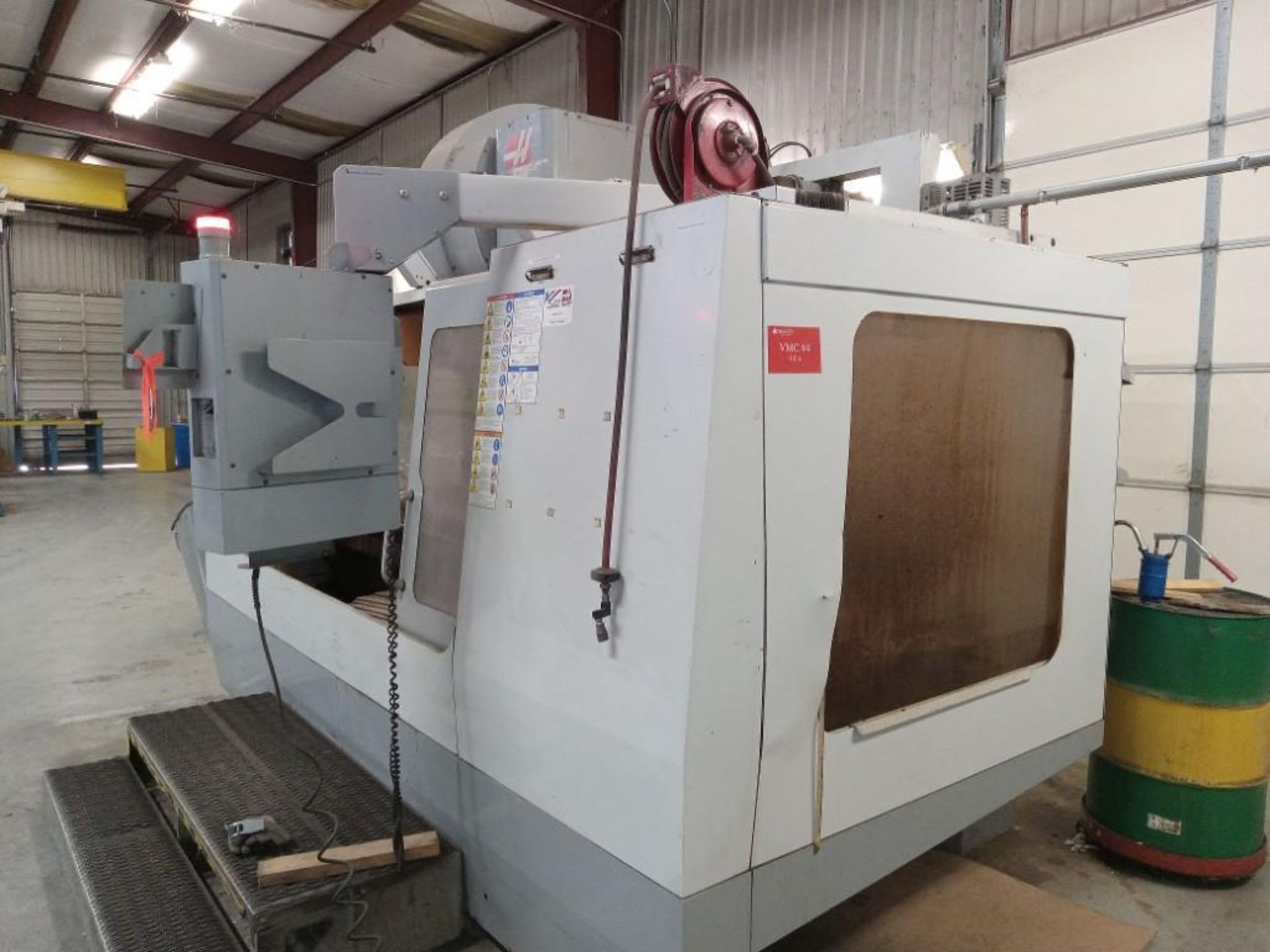 HAAS VF-6/50 VERTICAL MACHINING CENTER - Image 2 of 17