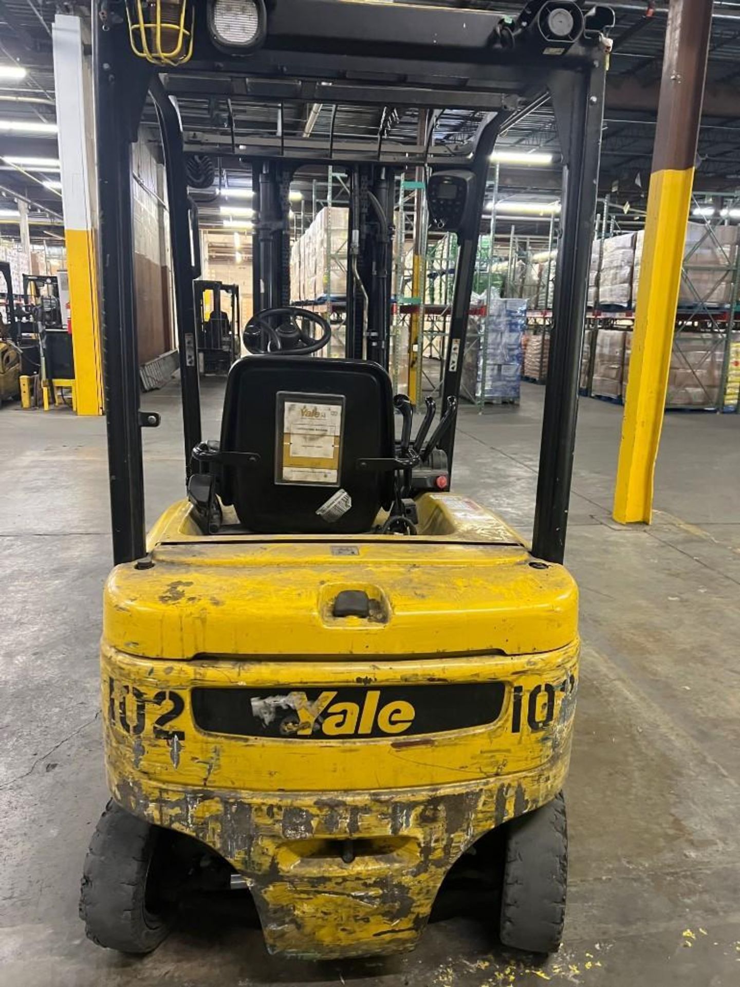 YALE FORKLIFT; MODEL: ERP040VFN36TE082 ELECTRIC SIT DOWN, YEAR: 2012 - Image 2 of 5