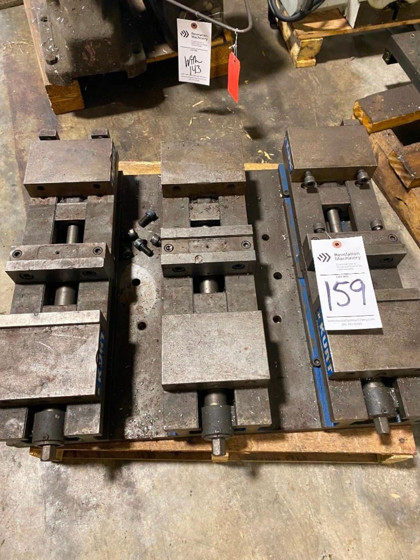 (3) KURT DOUBLE STATION MACHINING VISES - Image 3 of 4