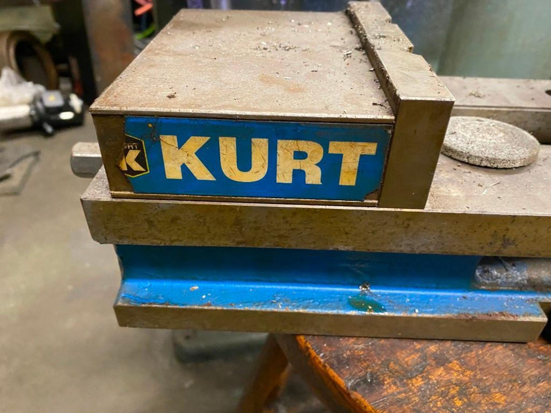 KURT DOUBLE STATION MACHINING VISE - Image 3 of 3