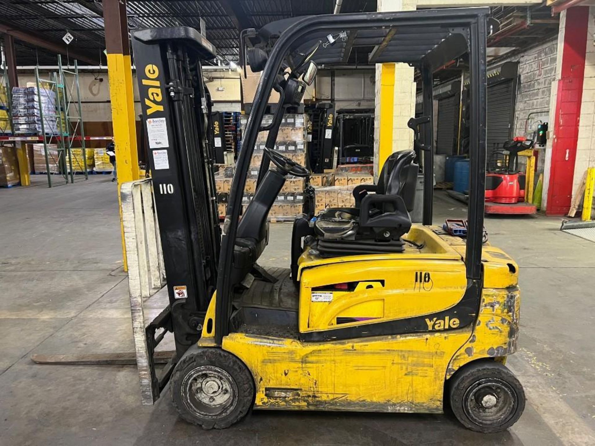 YALE FORKLIFT; MODEL:ERP040VFN36TE082 ELECTRIC SIT DOWN, YEAR:2015