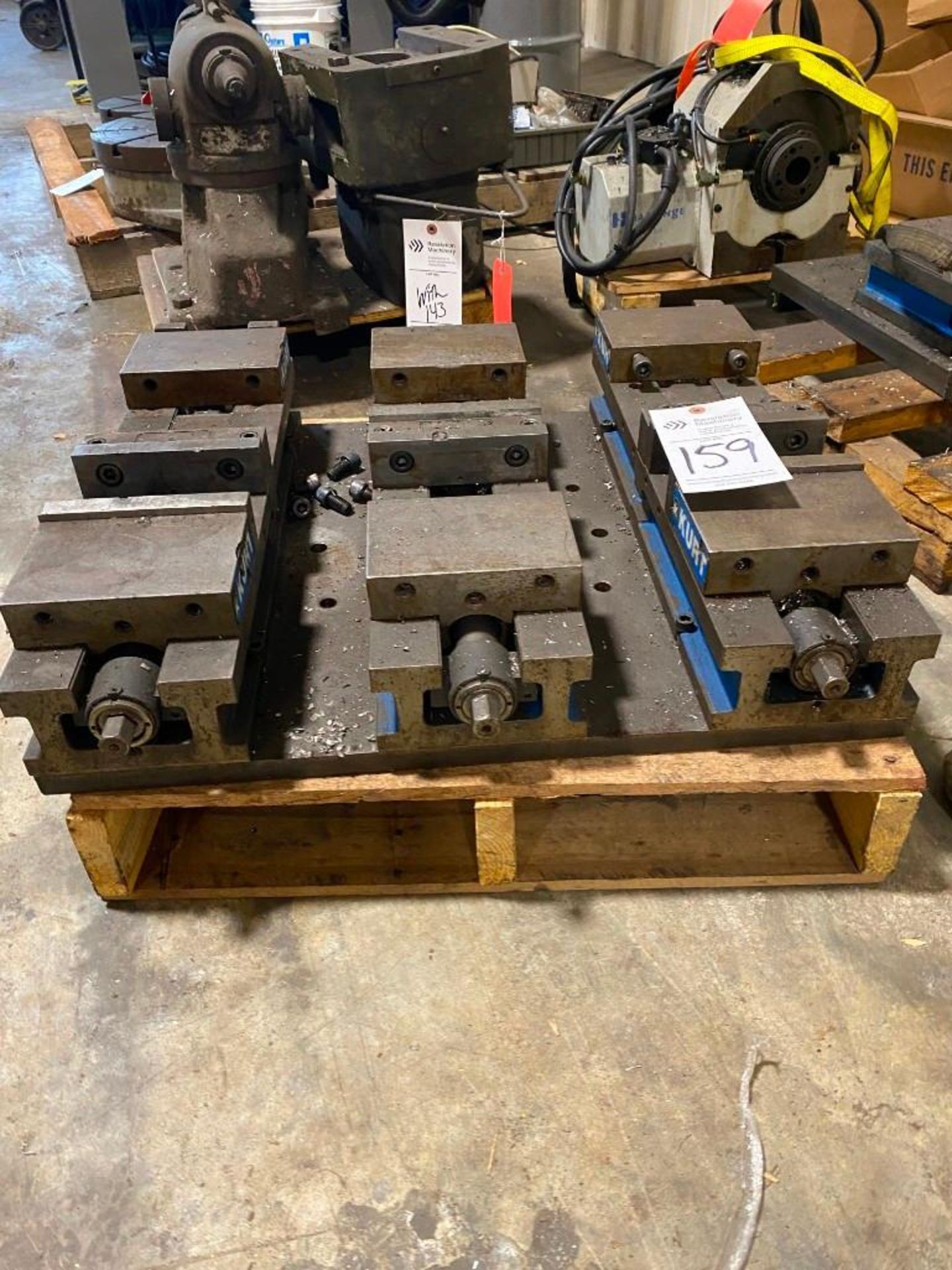 (3) KURT DOUBLE STATION MACHINING VISES