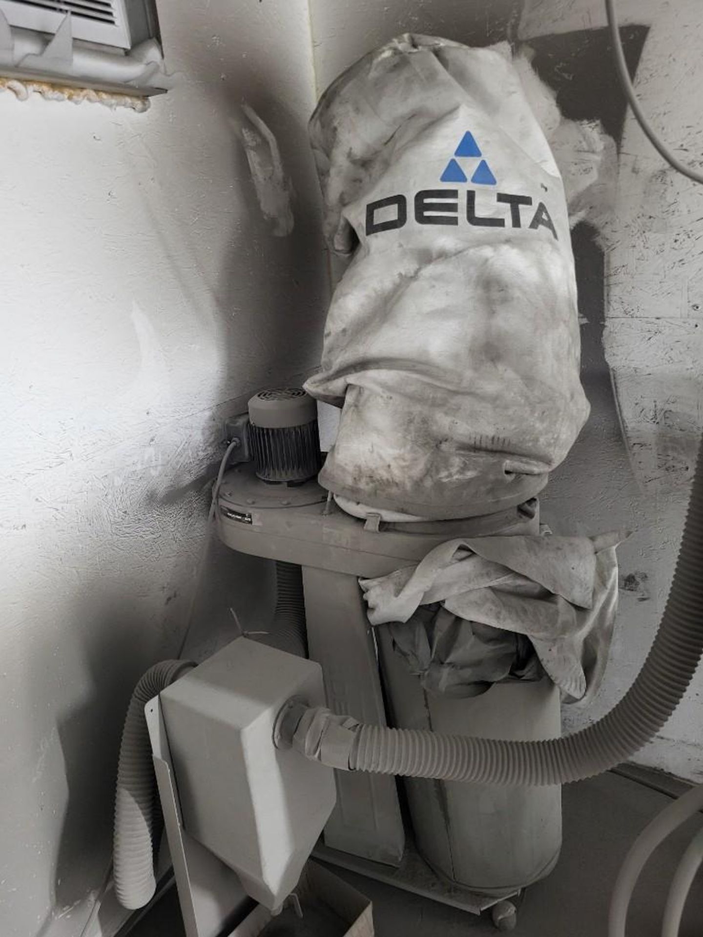 DELTA SHOPMASTER DUST COLLECTOR AP400 WITH BLAST CABINET - Image 6 of 7