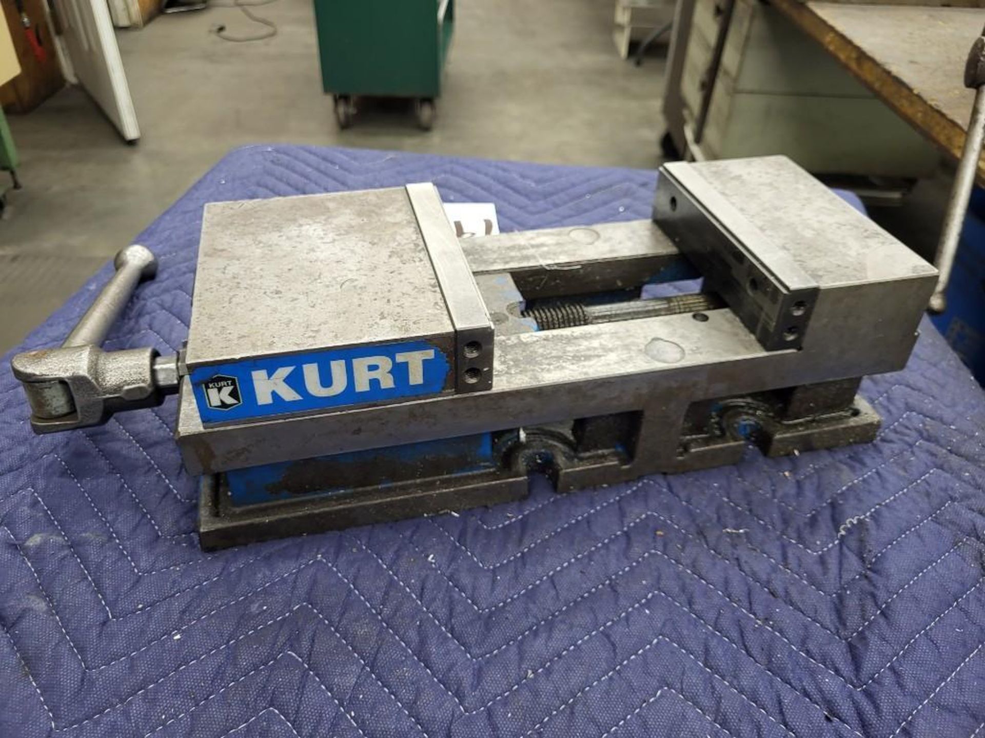 KURT 6" MACHINING VISE - Image 4 of 6