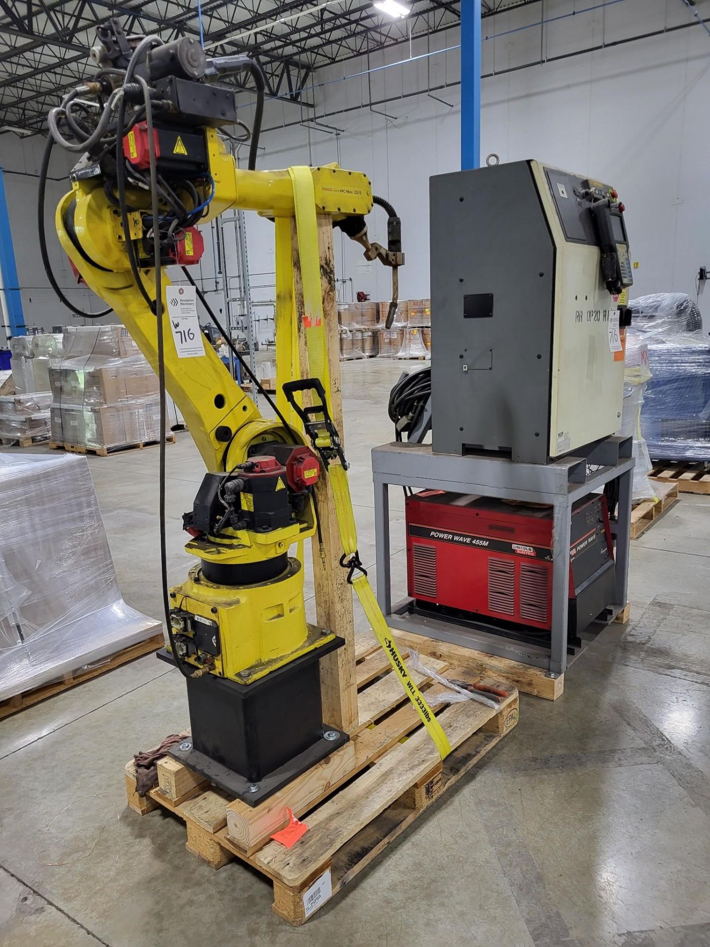 FANUC LINCOLN ELECTRIC ROBOTIC WELDING CELL WITH ARC MATE 120IB AND POWERWAVE 455M - Image 3 of 18