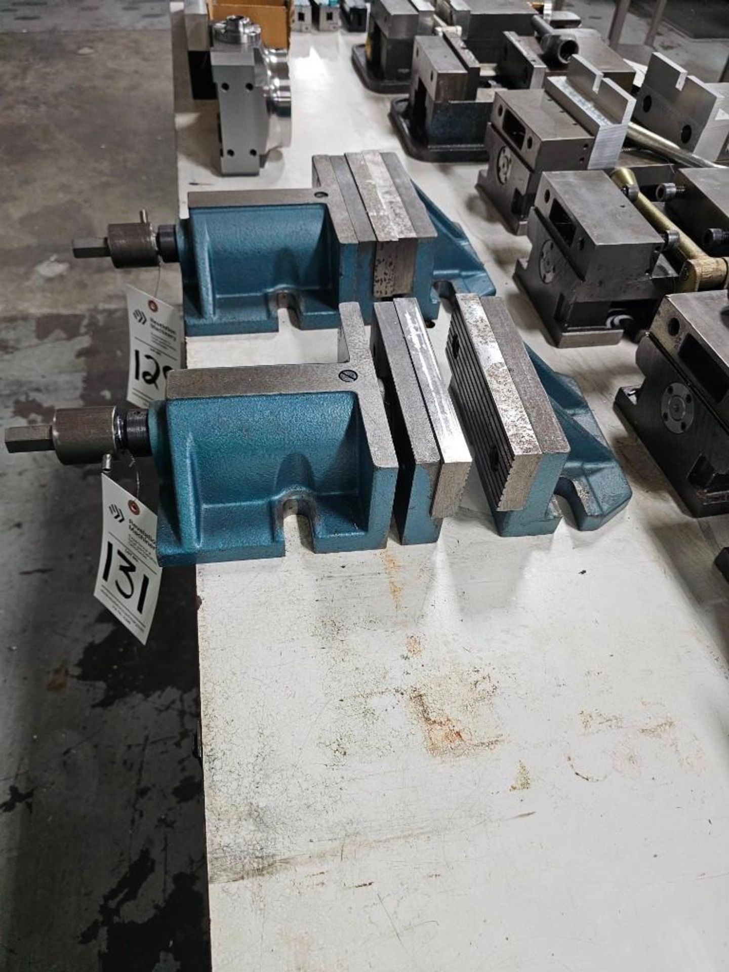 8" MACHINE VISE - Image 3 of 6