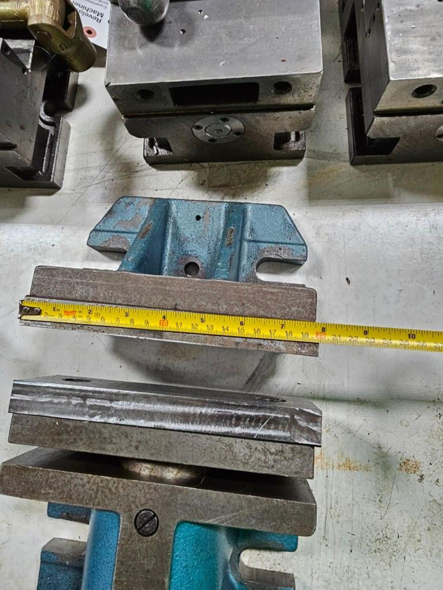 8" MACHINE VISE - Image 6 of 6